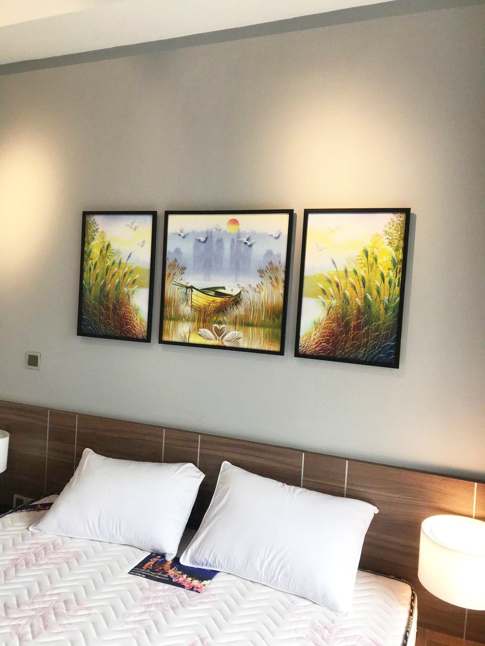 Bộ 3 Tranh Đôi Thiên Nga Bên Hồ Lãng Mạn - NT292