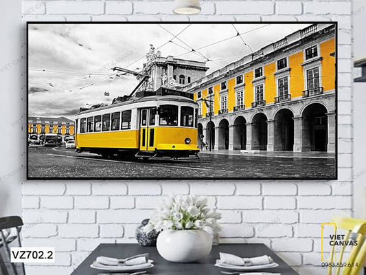 Tranh Chuyến Xe Giữa Lòng Đường Phố - VZ702.2