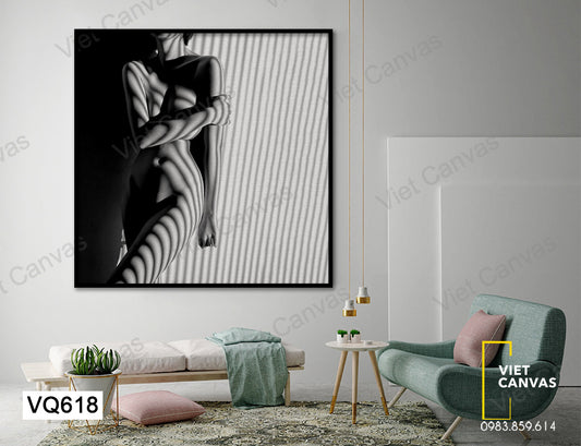 Tranh Cô Gái Quyến Rũ - VQ618
