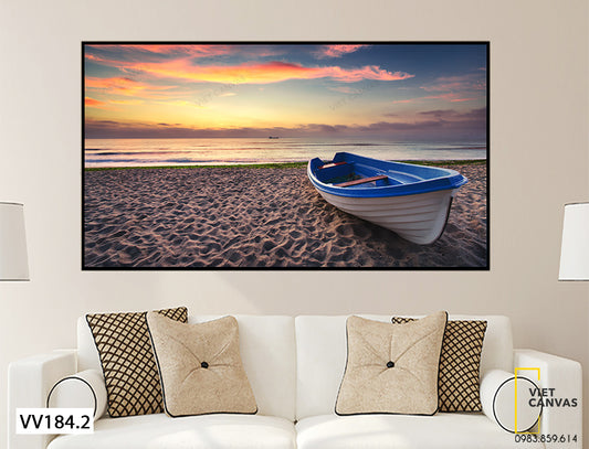 Tranh Chiếc Thuyền Trên Bãi Cát - VV184.2