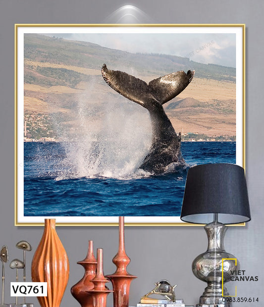 Tranh Đuôi Cá Dưới Biển - VQ761