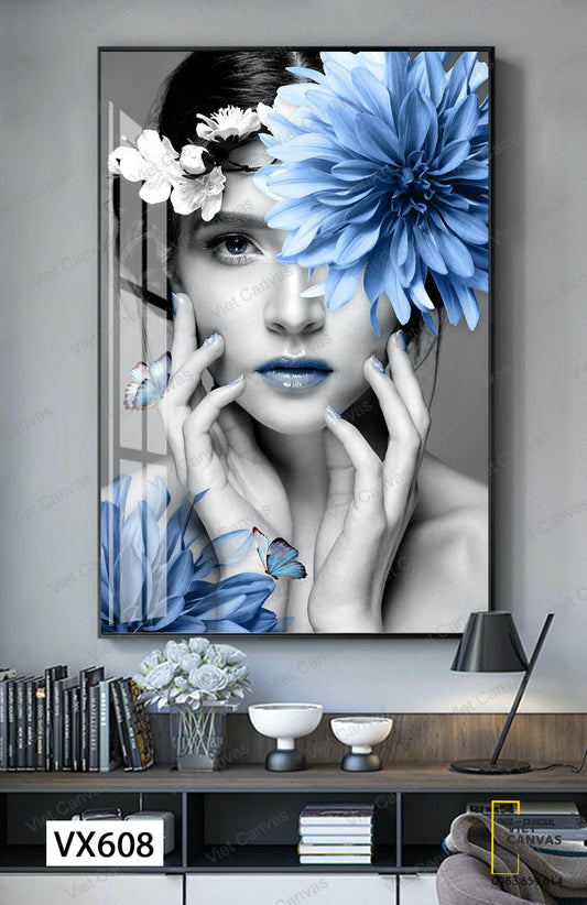 Tranh Cô Gái, Hoa Và Bướm Bay - VX608