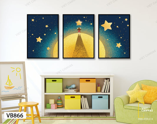 Bộ 3 Tranh Bé Con Vui Đùa Cùng Sao Vàng - VB866